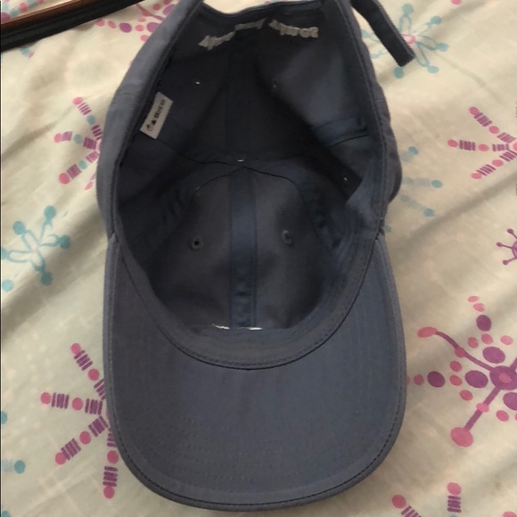 Vineyard vines hat - Picture 4 of 5